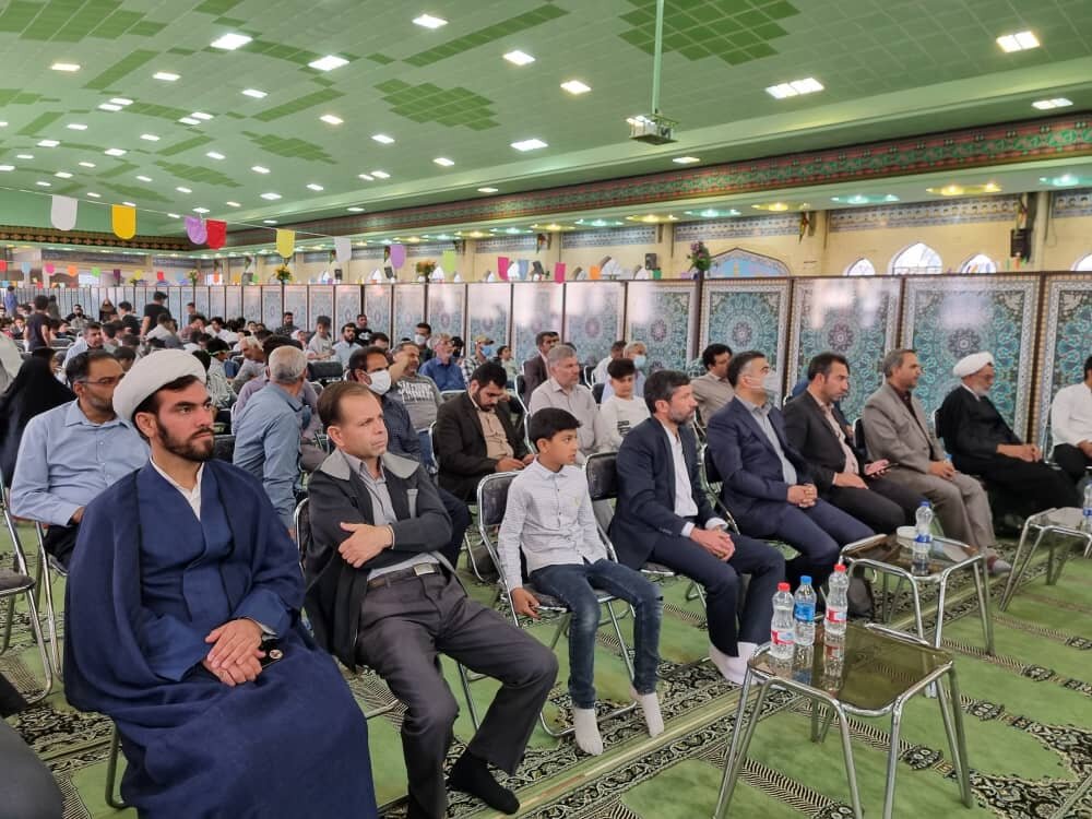 جشن بزرگ میلاد امام رضا(ع) و اختتامیه طرح نسیم نهجالبلاغه در سیرجان