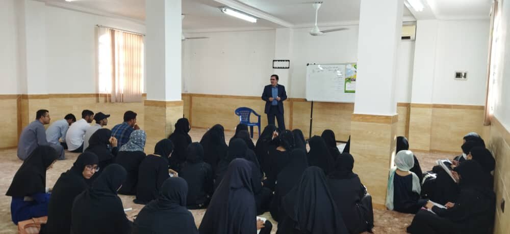 دوره تربیت مربی قرآنی کودک در شهر سوزا برگزار شد