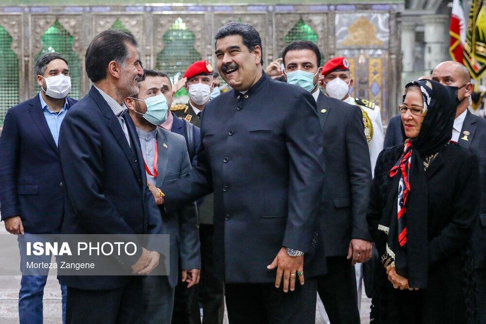 تصاویری از حضور رییس جمهور ونزوئلا در حرم امام خمینی (ره)