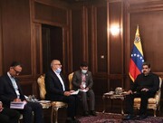 إيران و فنزويلا تتفقان علی تعزیز التعاون النفطي المشترك