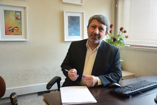 آقای دولت! معیشتی نمی‌خواهیم، حقوق‌مان را می‌خواهیم!