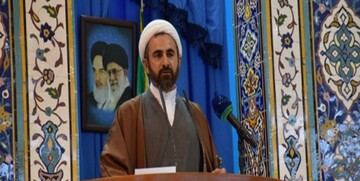 خطیب جمعه ایلام : مدیری که با این دولت همراهی نمی‌کند، باید جابجا شود 