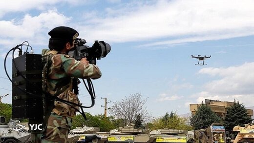 بازدید سرزده فرمانده کل «آجا» از «جنگال» بازدید سرزده فرمانده کل «آجا» از «جنگال»