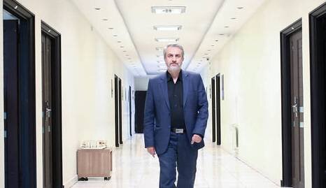 سه فرضیه درباره فرجام یک تقابل دولت و مجلس/ از «لابی» تا «نمایشی» بودن استیضاح فاطمی امین