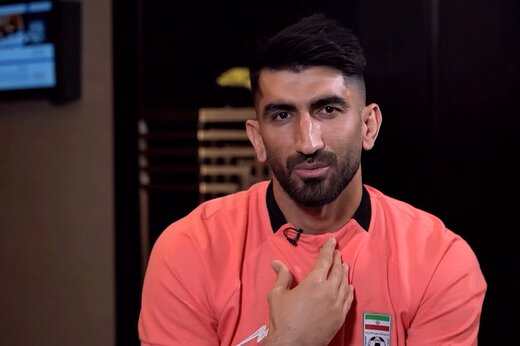 هیچ کس اندازه سید جلال به من استرس نمیداد هیچ کس اندازه سید جلال به من استرس نمیداد