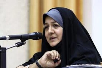 دولت پزشکیان تن به استاندار زن می دهد؟ / راکعی: حداقل 7 استاندار زن باید انتخاب شود / در بسیاری از کشورها در وزارت دفاع هم از زنان استفاده میکنند