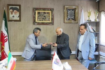 تعامل سازنده امور مالیاتی و اصناف منجربه وصول عادلانه مالیات می‌شود