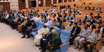 تشنج شد؛ استاندار بوشهر نشست را ترک کرد ،  مشاور رئیسی بلاتکلیف ماند / از انحراف احمدی نژاد تا گناه کبیره در دولت انقلابی!

