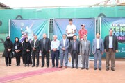المنتخب الوطني الإيراني يتوج بلقب بطولة التنس الدولية للناشئین