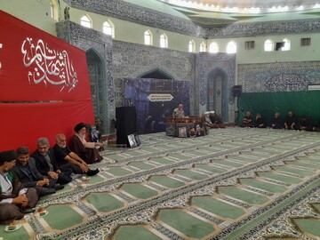  آئین یادبود و گرامیداشت یاد و خاطره جانباختگان حادثه متروپل آبادان برگزار شد
