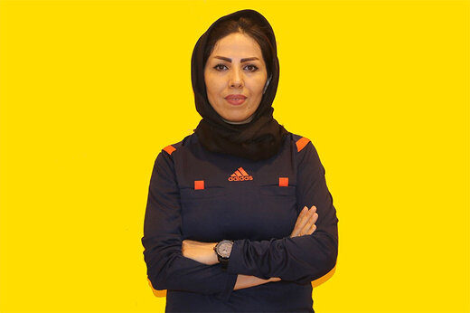 ببینید | مشت و شادی خبرساز مربی زن ایرانی در تلویزیون عراق