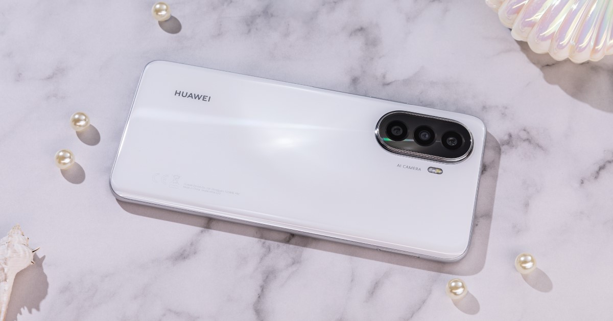 گوشی نوا Y70 هوآوی را فقط هفتهای دوبار شارژ کنید