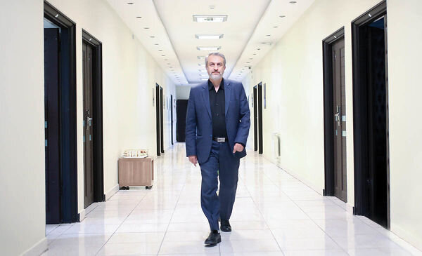 دو نماینده به وزیر صمت پیامک تهدید داده بودند؟ / از مجلس انکار ؛ از «فارس» اصرار