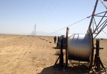 پایان عملیات خرید و اجرای  پروژه سیم کشی مدار دوم خط 63 کیلوولت  میامی – کالپوش
