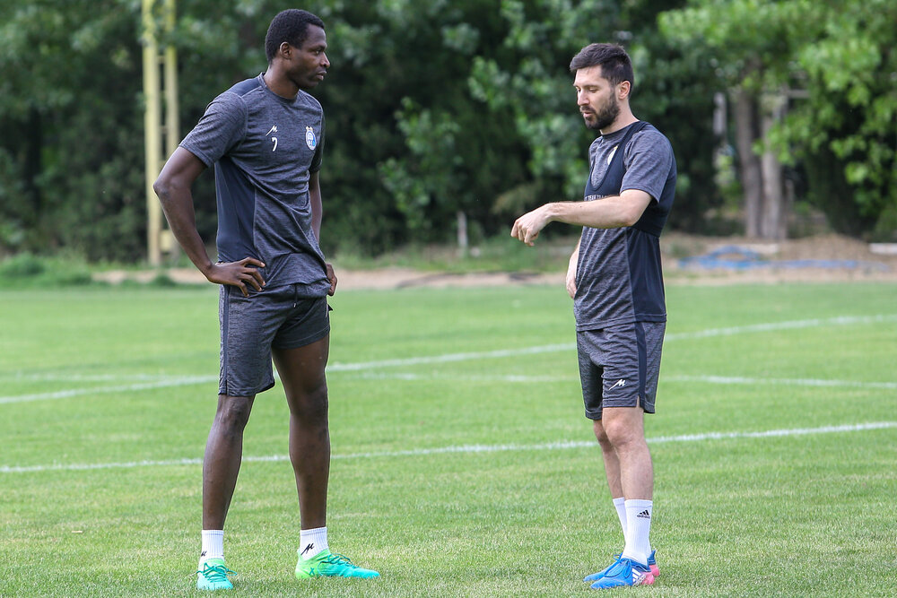 دیاباته پیشنهاد پرسپولیس را رد کرد