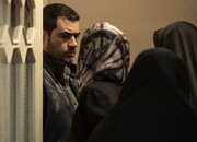 عکس | شهاب حسینی مقابل زندان اوین پیگیر ترانه علیدوستی