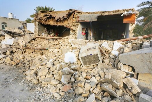 ببینید| خبر بد؛ زلزله‌های ۶ ریشتری بندر خمیر را کاملا تخریب کرد