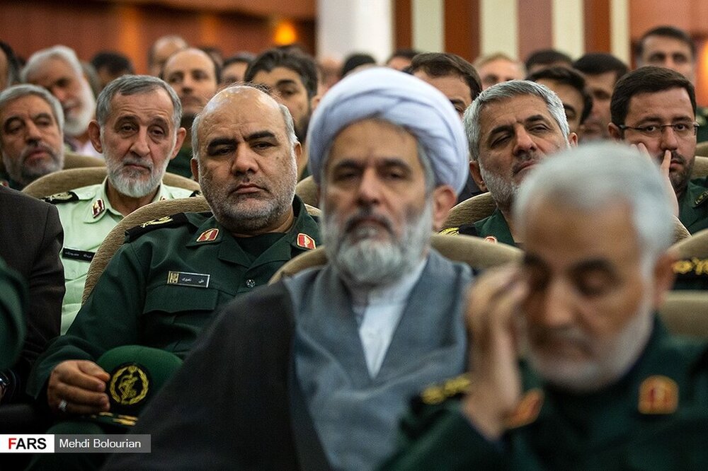فرمانده سابق حفاظت سپاه به اتهام جاسوسی برای اسرائیل بازداشت شد ؟