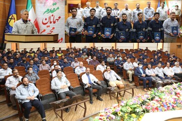نخستین صبحگاه مشترک ایمنی در شرکت برق سمنان برگزار شد 