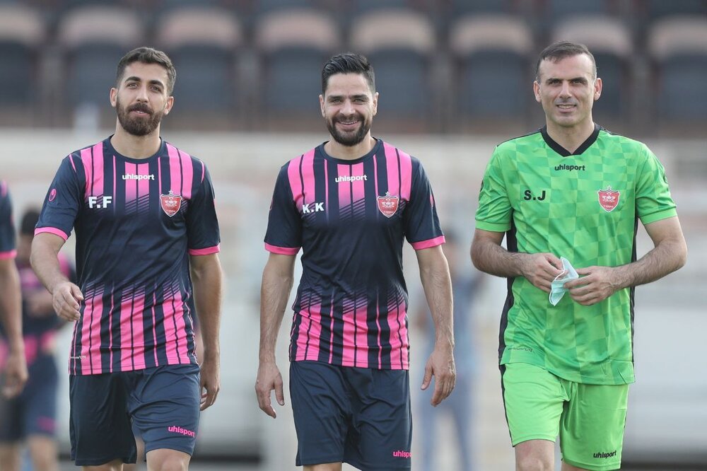 رونمایی از لباس جدید پرسپولیسیها/عکس