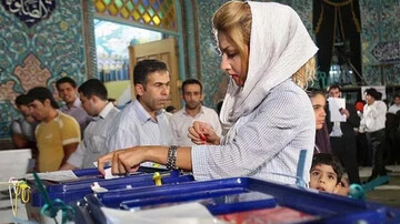 لطفا! ورود بد حجاب ها به راهپیمایی ها و صندوق های انتخاباتی را هم ممنوع کنید