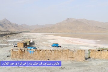 اوضاع نامساعد و در حال خشکی دریاچه ارومیه