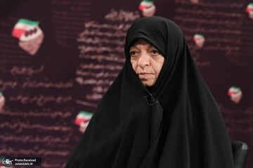 دختر شهید بهشتی: پدر، هیچ وقت برای حجاب به من اجبار نمی کردند / ساعت ها باهم بحث می کردیم اما انتخاب نهایی با خودم بود