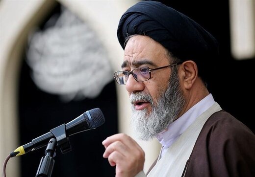 خطیب جمعه تبریز: اغتشاشات، از عوامل مهم نوسانات ارز است / فشارهای اقتصادی، قشر زحمتکش و پایین جامعه را با مشکلاتی مواجه کرده خطیب جمعه تبریز: اغتشاشات، از عوامل مهم نوسانات ارز است / فشارهای اقتصادی، قشر زحمتکش و پایین جامعه را با مشکلاتی مواجه کرده