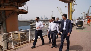 کاهش زمان در فرآیندهای ترخیص کالاهای اساسی در دستور کار ویژه 