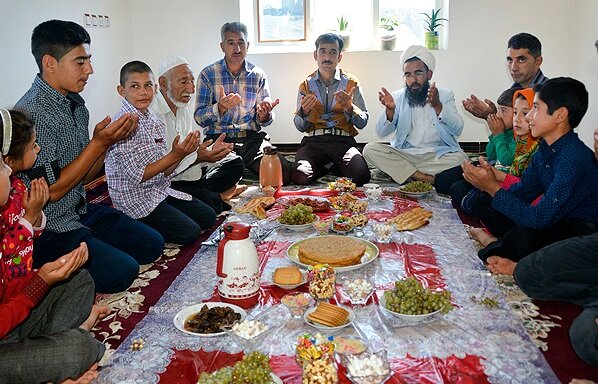 عید جهانی؛ از آیین ایمانی تا آداب ایرانی