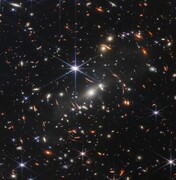 نمای فوق‌العاده از کیهان اولیه چه چیزی را به ما نشان می‌دهد؟/ تفاوت‌های تلسکوپ‌های هابل و جیمز وب
