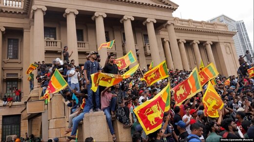 چه عواملی سریلانکا را به آشوب کشاند؟