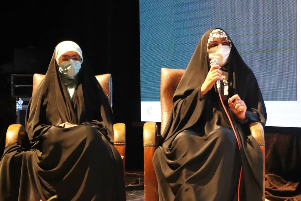 همسر شهید رضایی نژاد: مسئولیت پذیری و زندگی متعهدانه مهمترین پیام فیلم هناس از زندگی شهید است