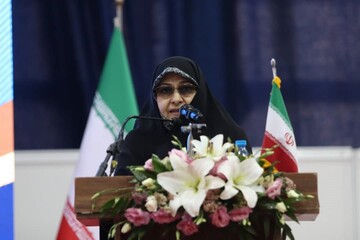 دولت از برنامه های تأکیدی بر حفظ اصالت زن و خانواده حمایت می کند