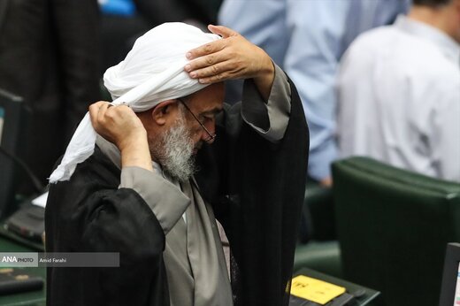 آقاتهرانی : فضای مجازی را محدود نمی کنیم ، مدیریت می کنیم / مانند مردم ، دغدغه فرزندان و نوهها در فضای مجازی را داریم  آقاتهرانی : فضای مجازی را محدود نمی کنیم ، مدیریت می کنیم / مانند مردم ، دغدغه فرزندان و نوهها در فضای مجازی را داریم