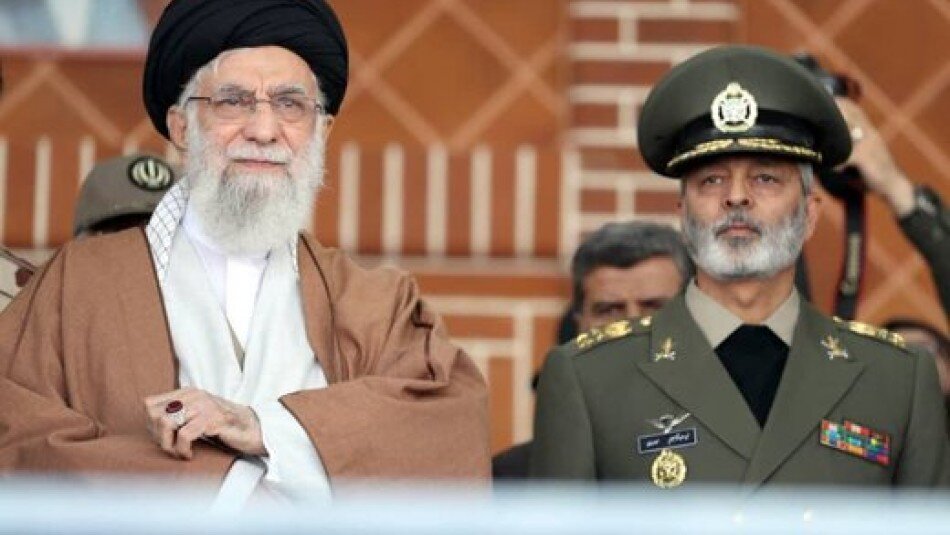 «راهِ آقاییِ ابدیِ ارتش» به روایت فرمانده کل ارتش