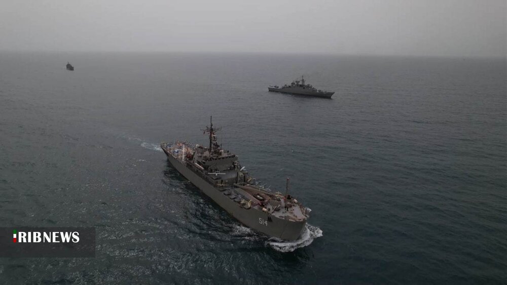 رونمایی از اولین «ناوْدسته پهپادبر» نیروی دریایی راهبردی ارتش + عکس ها