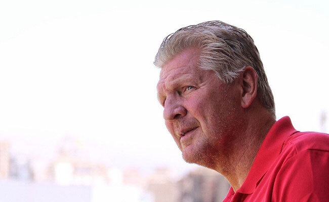 چرا دایی را سرمربی تیم ملی نمیکنید؟!