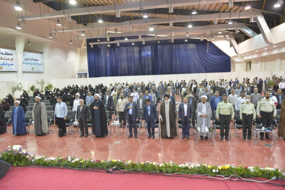  نشست تخصصی تبیین شاخص های عفاف و حجاب در منطقه آزاد انزلی