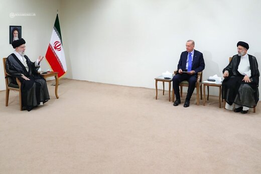 Turkish president meets with Supreme Leader Turkish president meets with Supreme Leader