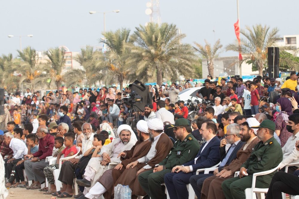 بازسازی واقعه عید غدیر خُم در قشم / ۲۹ موکب فرهنگی از مشتاقان اهلبیت پذیرایی کردند