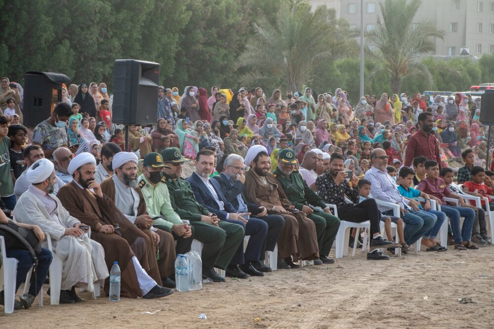 بازسازی واقعه عید غدیر خُم در قشم / ۲۹ موکب فرهنگی از مشتاقان اهلبیت پذیرایی کردند