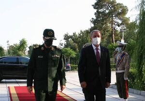 محوذهای مذاکرات چه بود ؟ / دیدار وزیر دفاع ترکیه با سرلشکر باقری