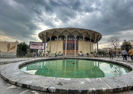 موج انصراف اجرا در تئاتر شهر ادامه دارد موج انصراف اجرا در تئاتر شهر ادامه دارد