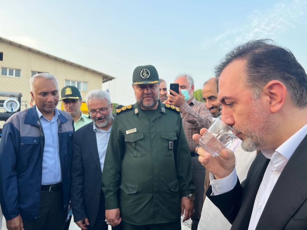 افتتاح پروژه ۱۵۰۰ مترمکعبی آب شیرین کن قشم