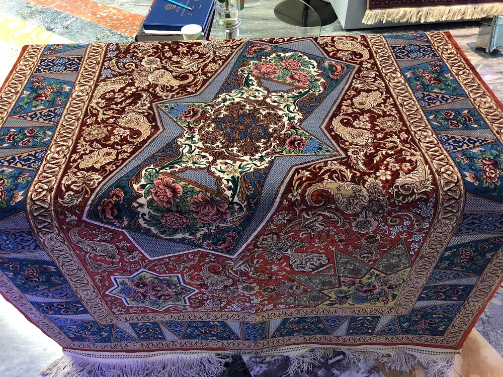 نمایشگاه قالی ایرانی، راوی فرهنگ و هنر پارسی در سوئیس/عکس