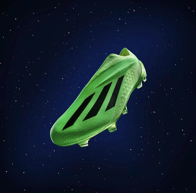 رونمایی از محصول جدید آدیداس با همکاری انیمیشن محبوب/عکس