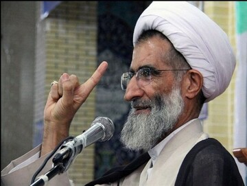 خطیب جمعه شهرکرد : بایدن برای گدایی به منطقه آمد اما دست خالی بازگشت زیرا ما قوی هستیم