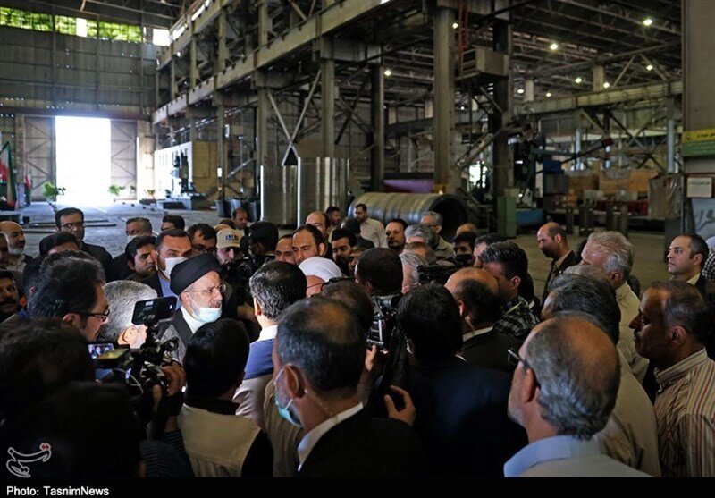 رئیسی در اراک : با «مافیای واردات» مقابله میکنیم / وارداتی که نمونه داخلی دارند ؛ ممنوع