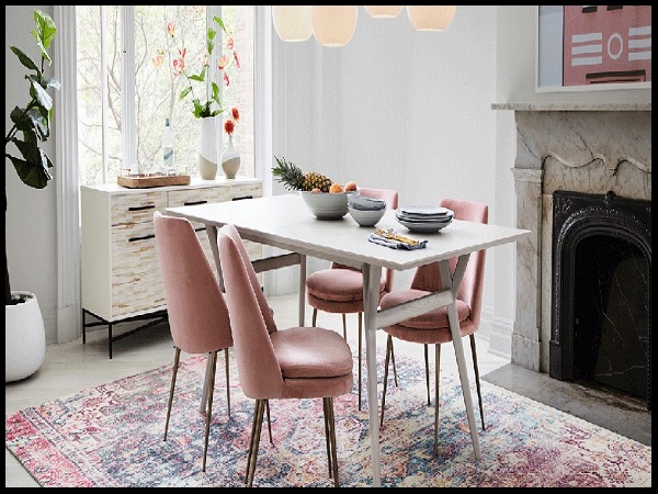 فرش زیر میز ناهارخوری